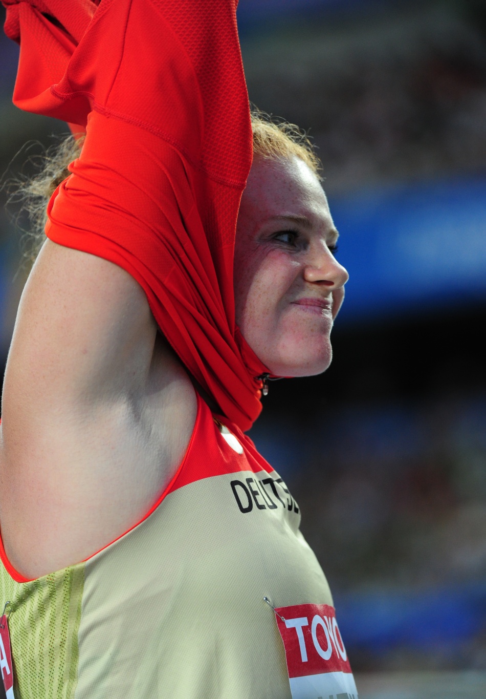 女子链球张文秀摘铜_高清图集_新浪网