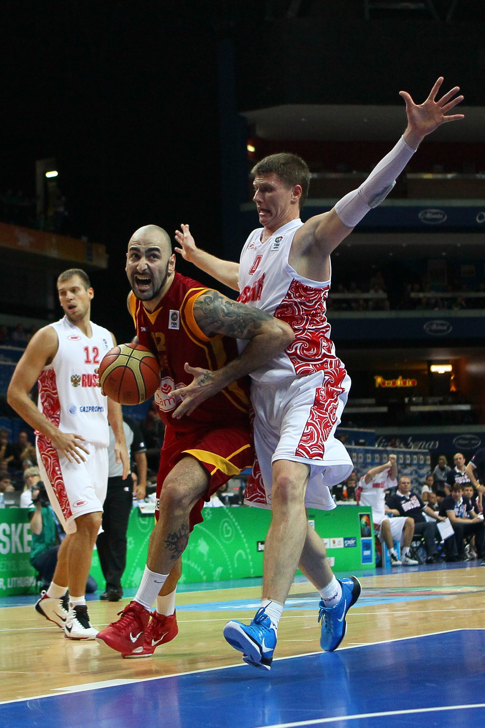 [欧锦赛]俄罗斯63-61马其顿_高清图集_新浪网