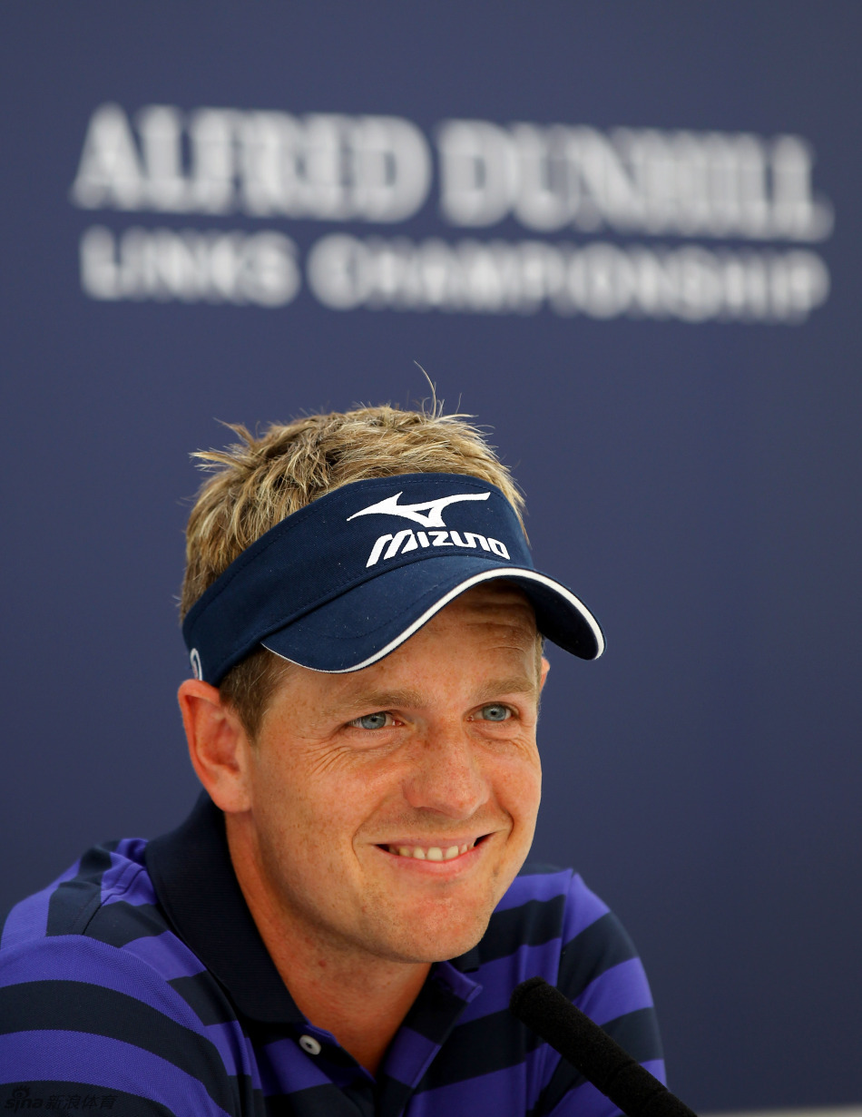 休伊-刘易斯瞄准古堡挥杆