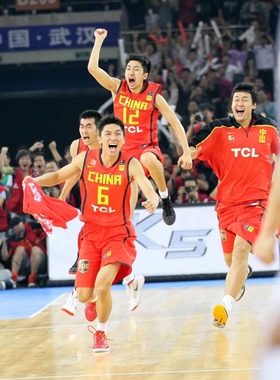 男篮70-69险胜约旦夺冠_高清图集_新浪网