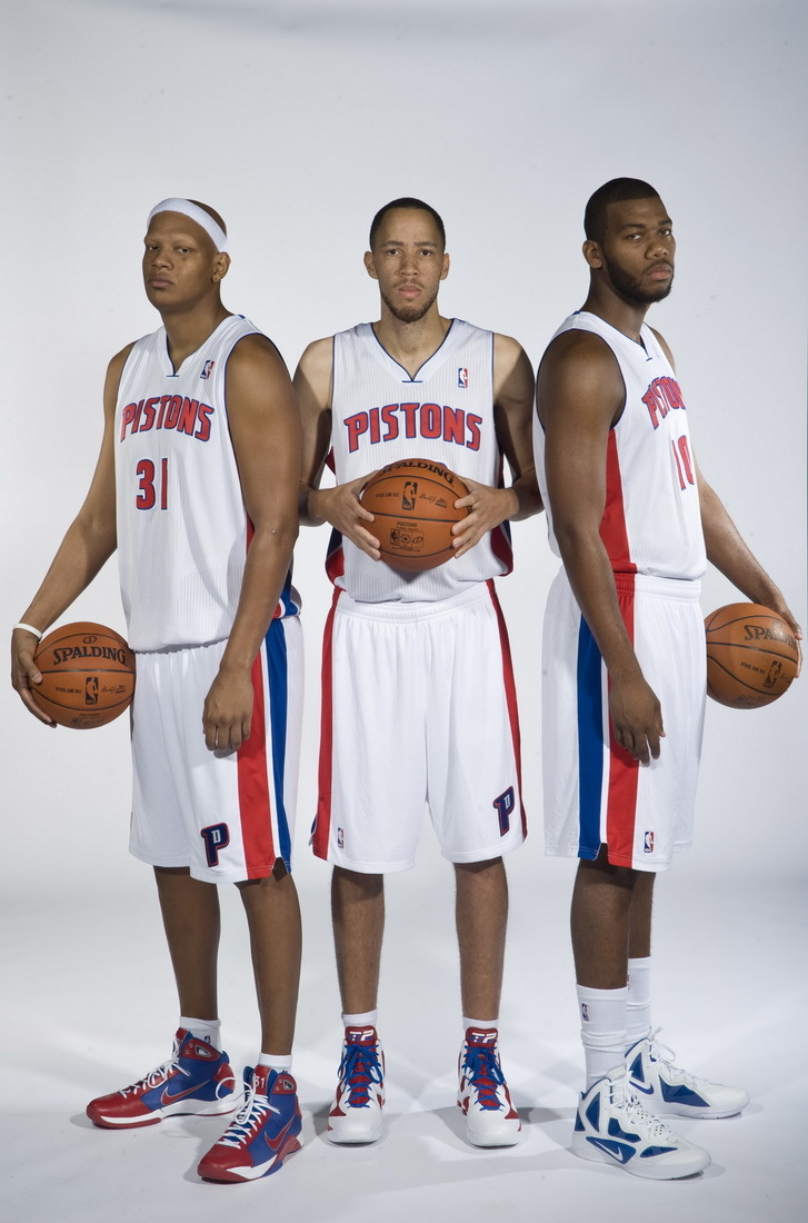 活塞队新赛季媒体照_高清图集_新浪网