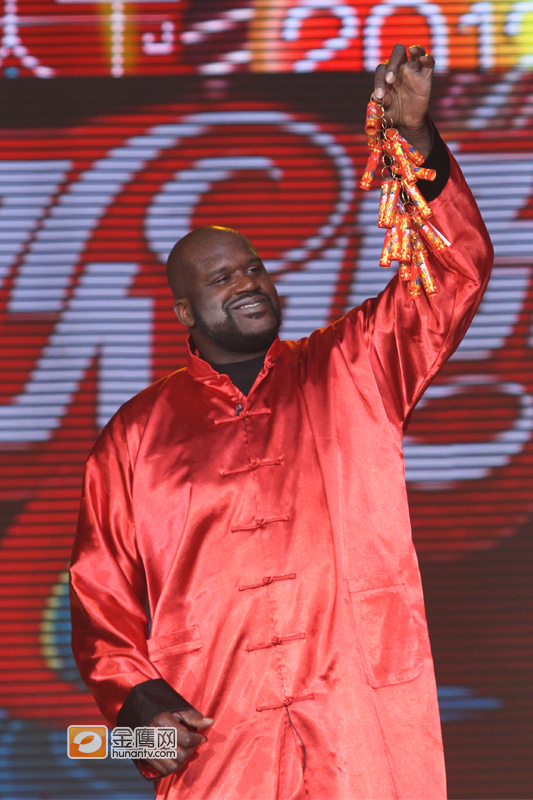 奥尼尔参加湖南卫视春晚_高清图集_新浪网