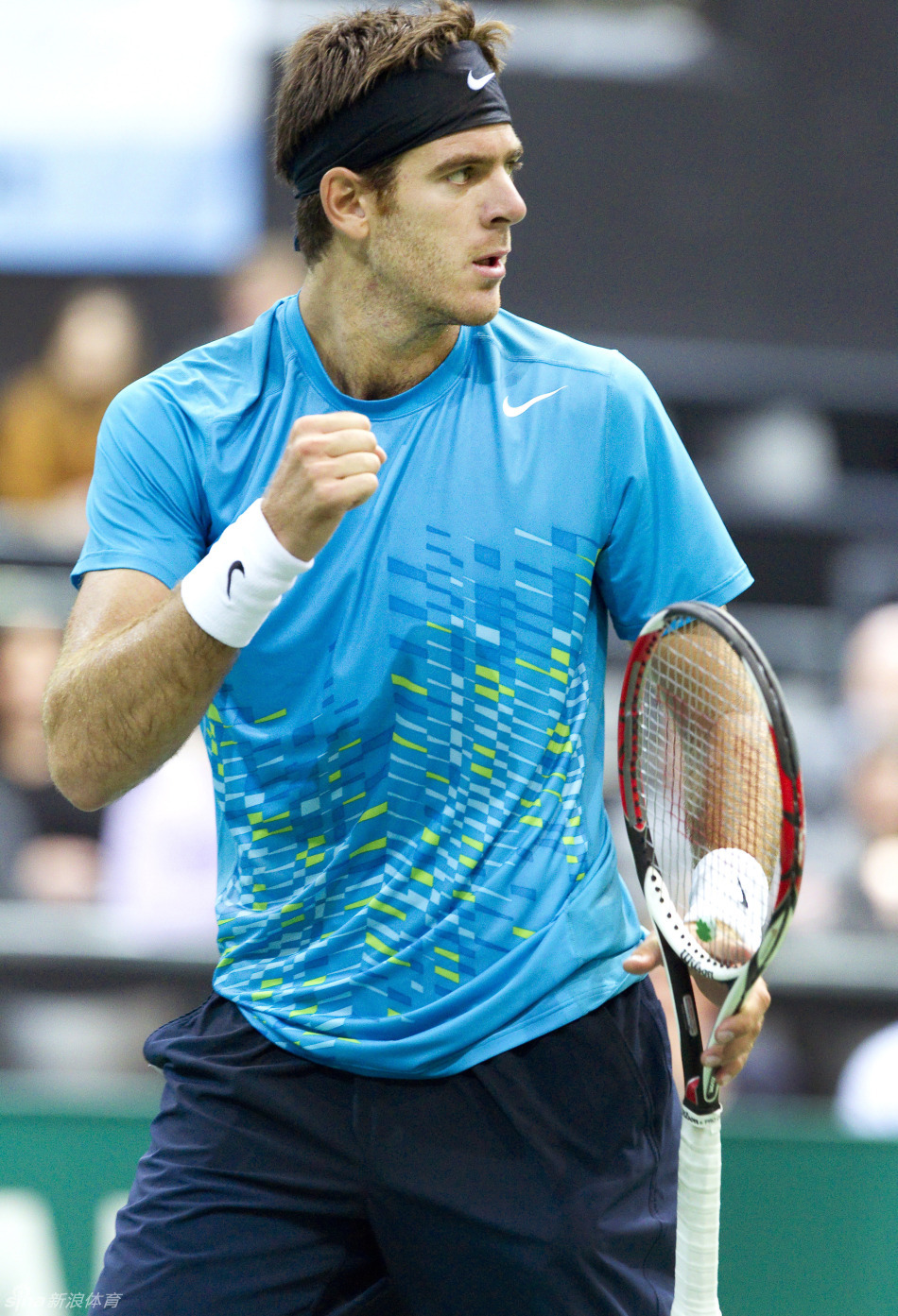 德尔波特罗晋级八强