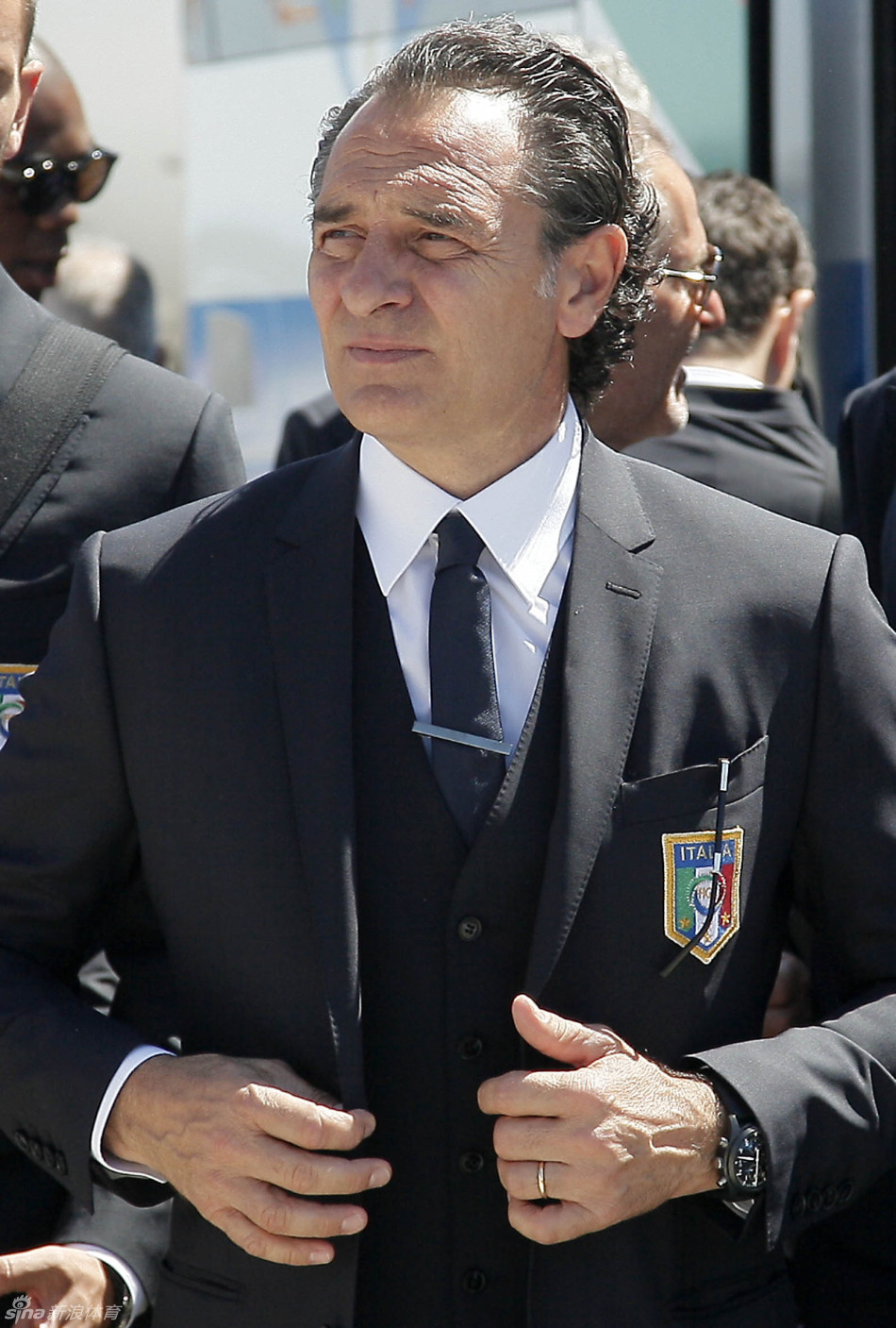 意大利队出征欧洲杯_高清图集_新浪网