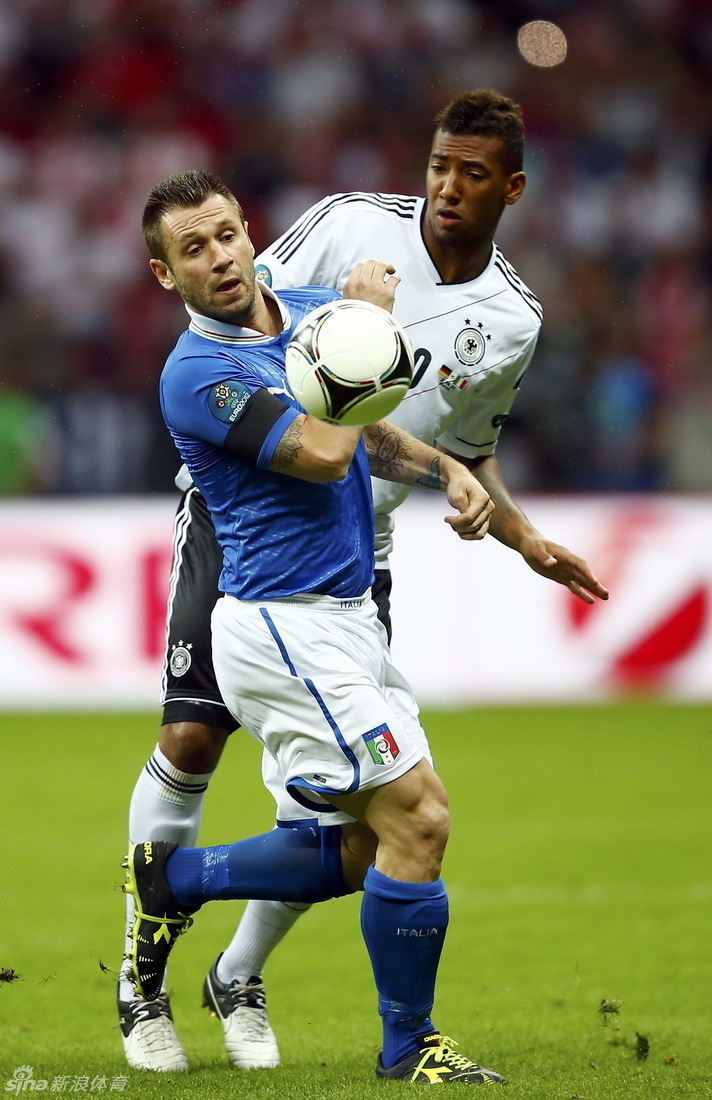 [欧洲杯]德国1-2意大利_高清图集_新浪网