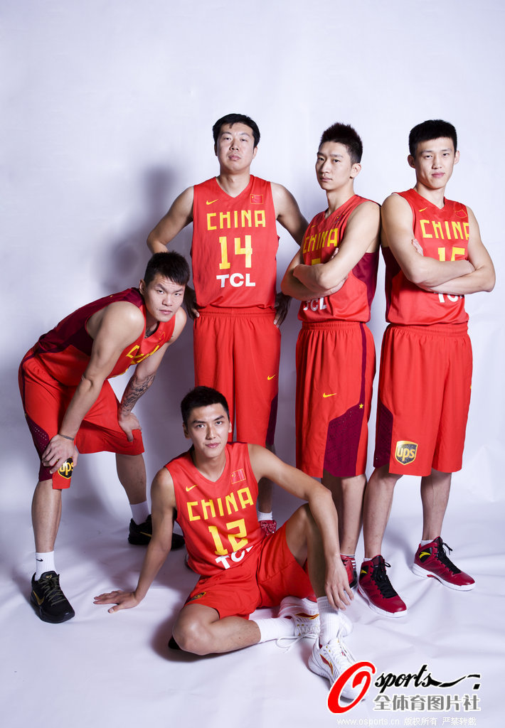 中国男篮伦敦奥运全家福_高清图集_新浪网