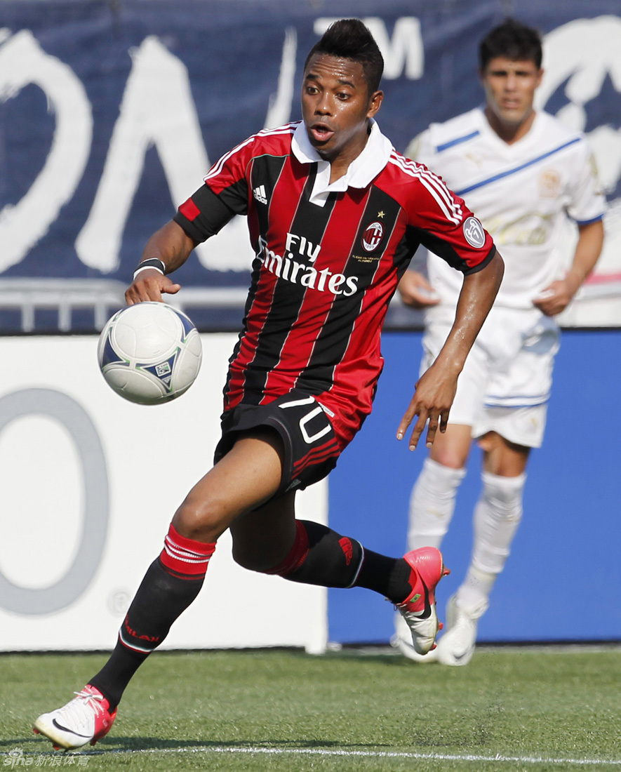 [热身赛]ac米兰3-1cd奥林匹亚_高清图集_新浪网