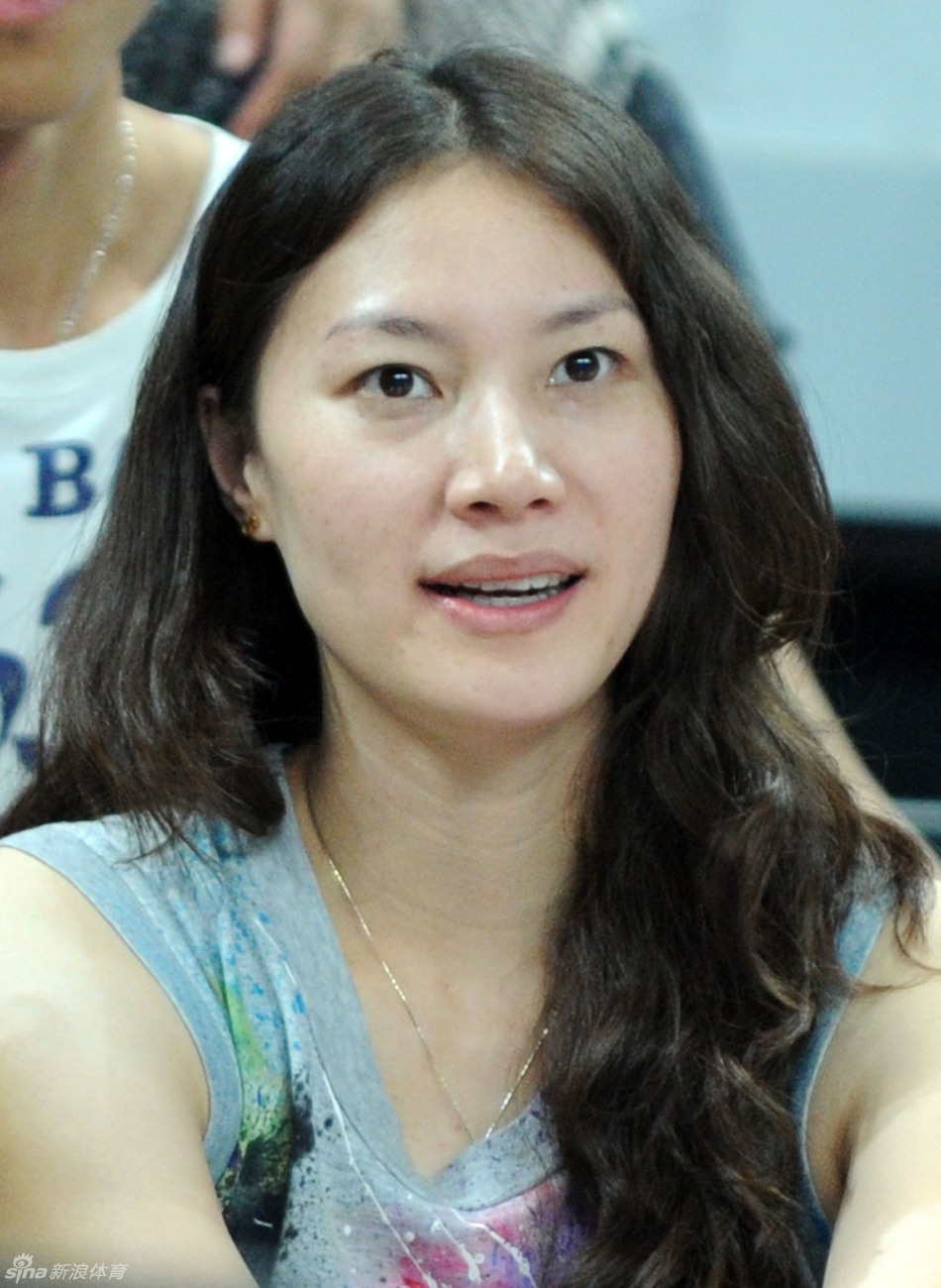 谢杏芳关注林丹