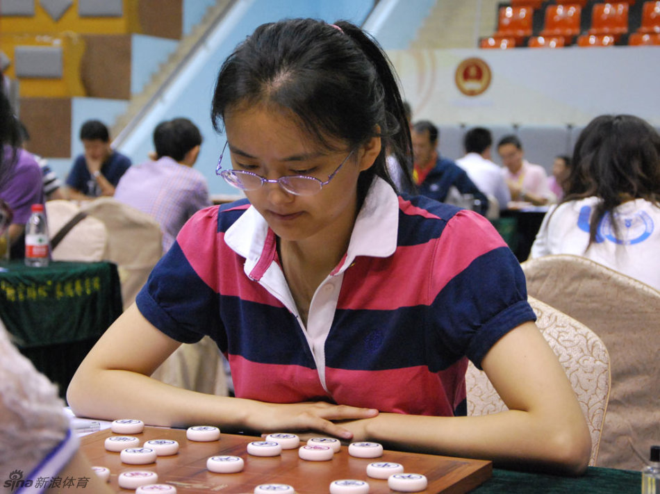 杨官璘杯象棋赛第2日_高清图集_新浪网