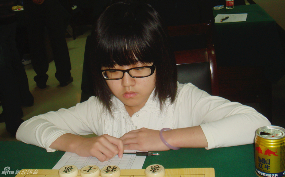 象棋个人赛女棋手特辑_高清图集_新浪网