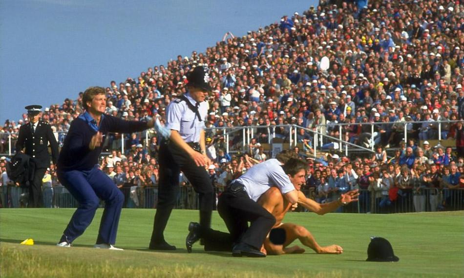 高尔夫比赛上裸体球迷_高清图集_新浪网