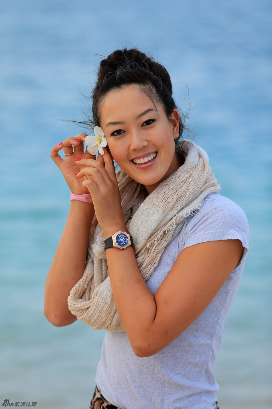 迪拜女子赛职业业余配对赛_高清图集_新浪网