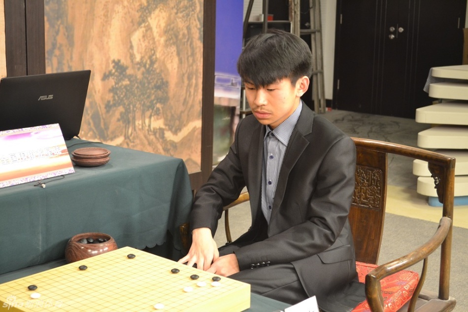 范廷钰自信落子