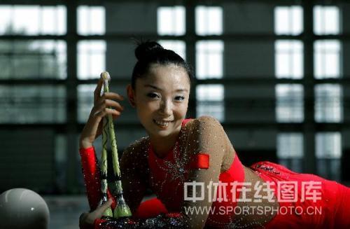 古力妻子吕远洋性感写真_高清图集_新浪网