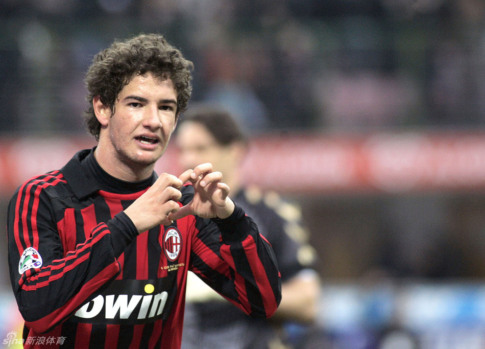 帕托ac米兰生涯回顾_高清图集_新浪网