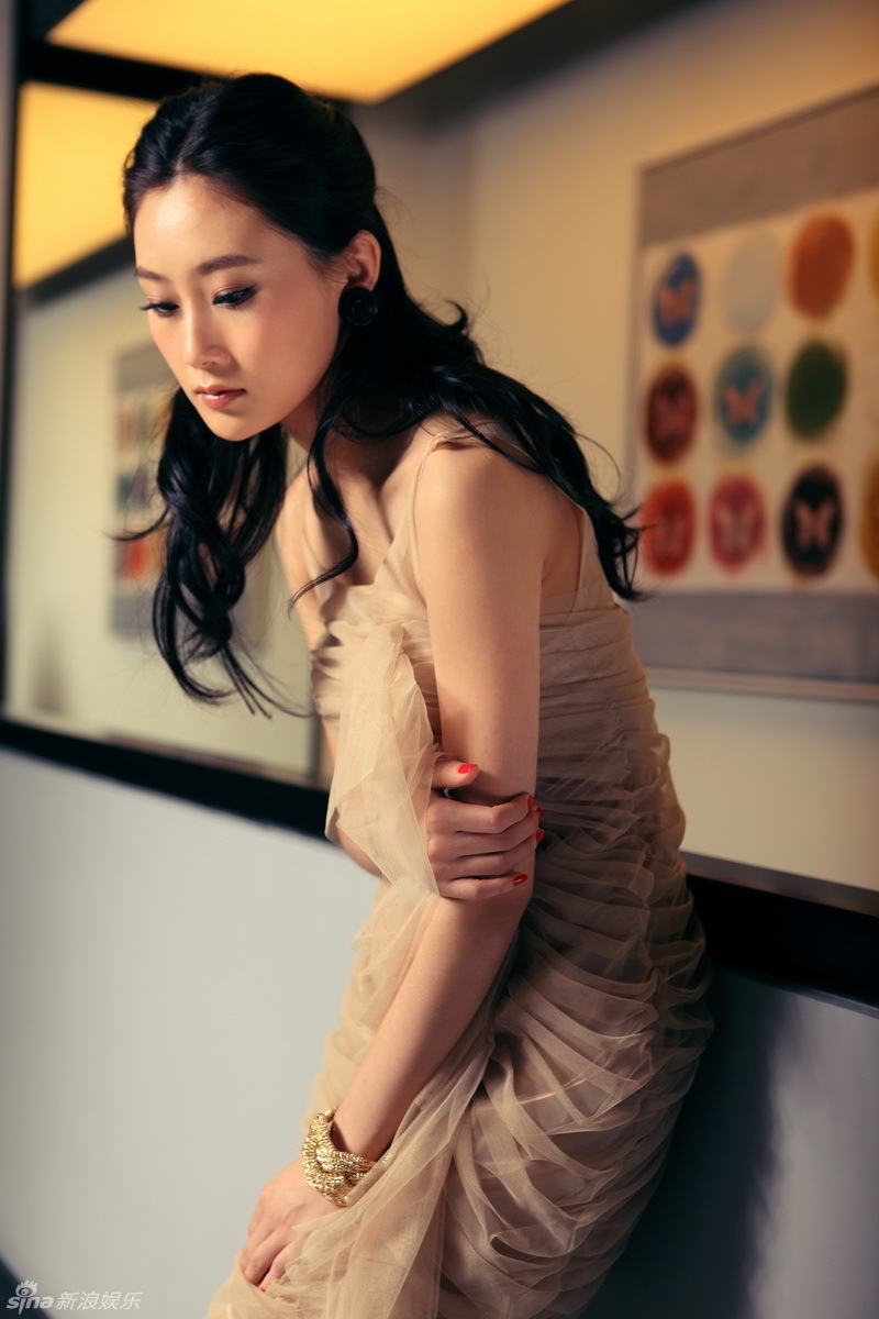 "龙女郎"称若中奖捐90%_高清图集_新浪网