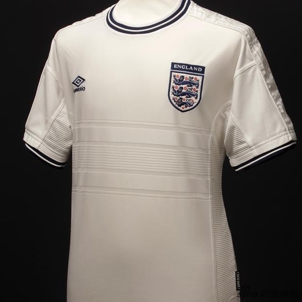 英格兰国家队历年球衣回顾_高清图集_新浪网