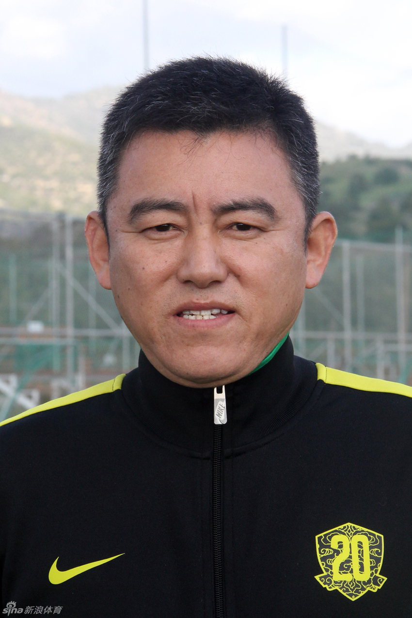 国安新赛季官方照