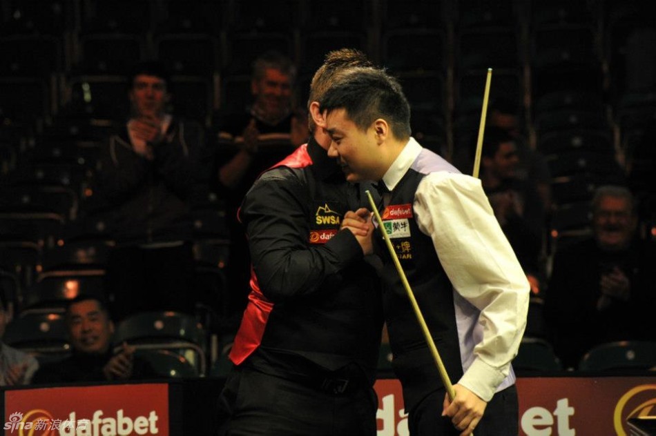 丁俊晖轰第5杆147晋级