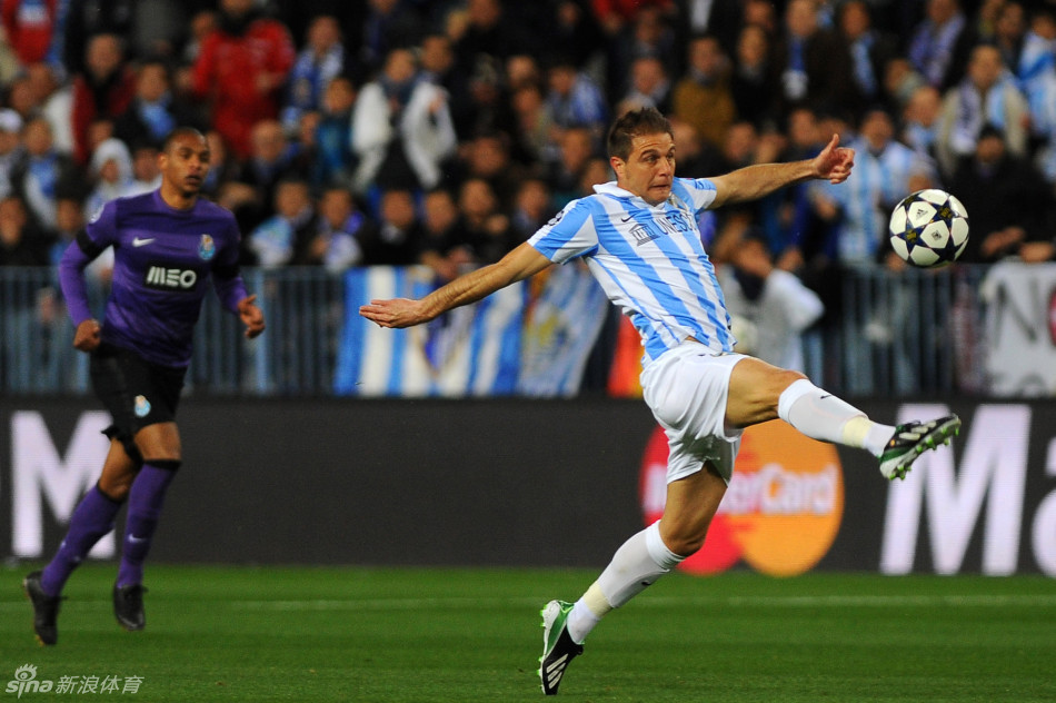 [欧冠]马拉加2-0波尔图_高清图集_新浪网