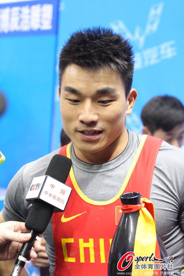 廖辉解禁首战夺三项冠军_高清图集_新浪网