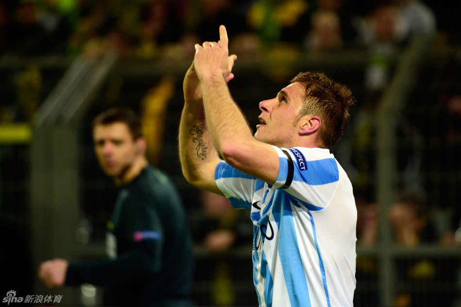 [欧冠]多特3-2马拉加_高清图集_新浪网