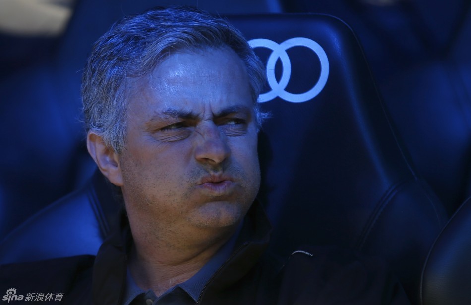 西甲联赛厄齐尔梅开二度 皇马3-1皇家贝蒂斯