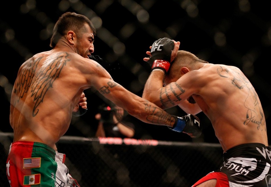 ufc160期凯恩ko大脚首卫冕_高清图集_新浪网