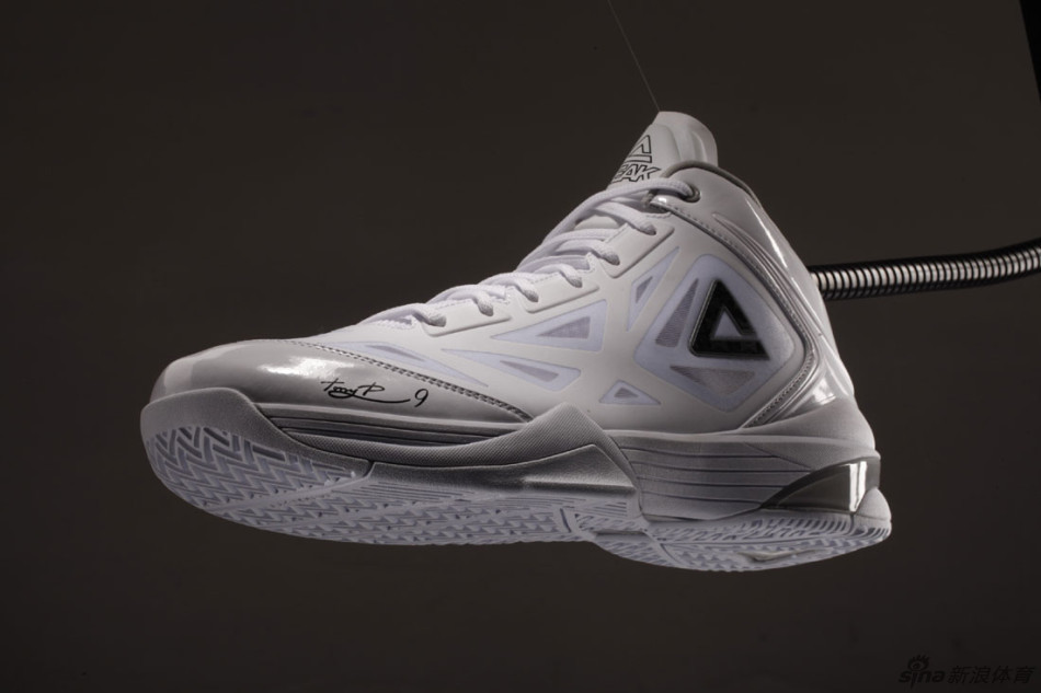 马刺帕克i代-tp9球鞋特写