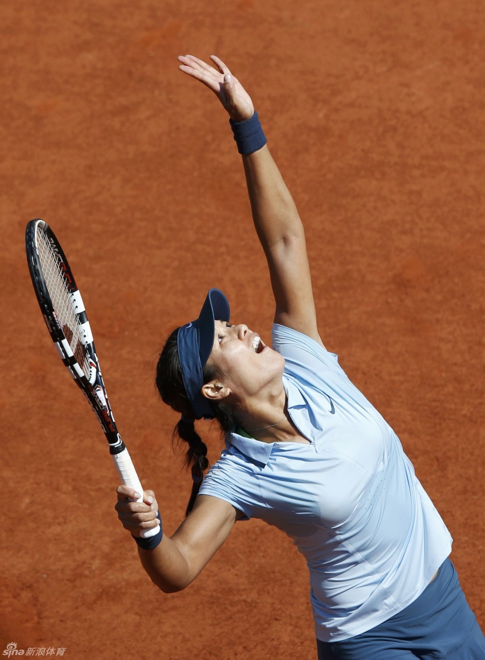 [法网]李娜晋级第二轮_高清图集_新浪网