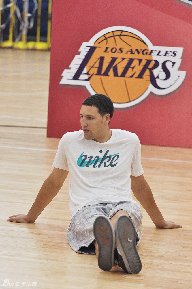 克雷-汤普森北京训练营_高清图集_新浪网