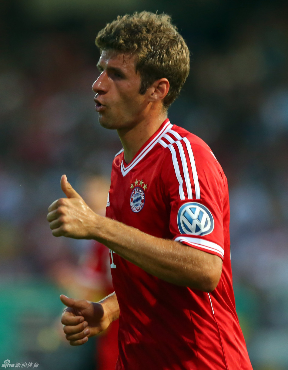 德国杯首轮拜仁5-0晋级_高清图集_新浪网