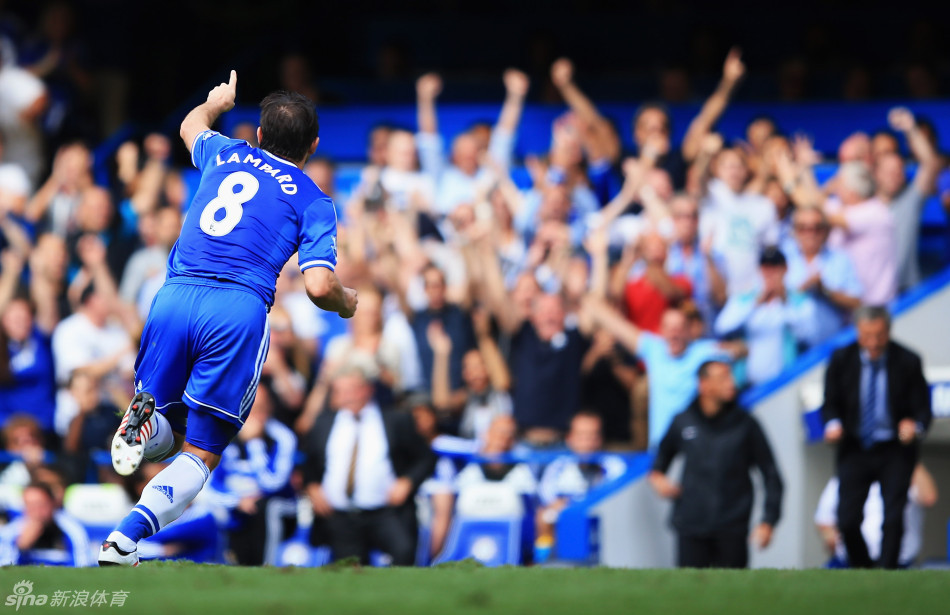 兰帕德进球庆祝
