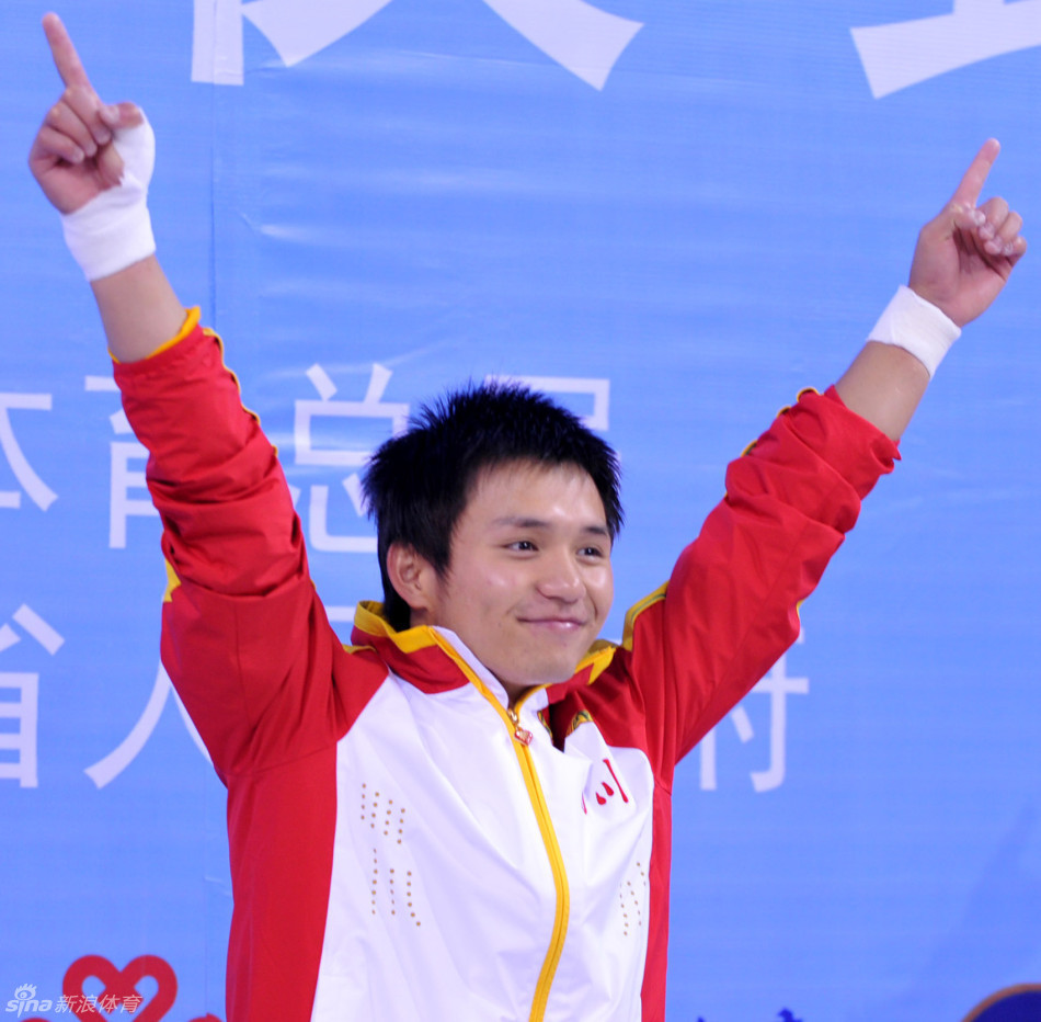 张亮亮击败雷声