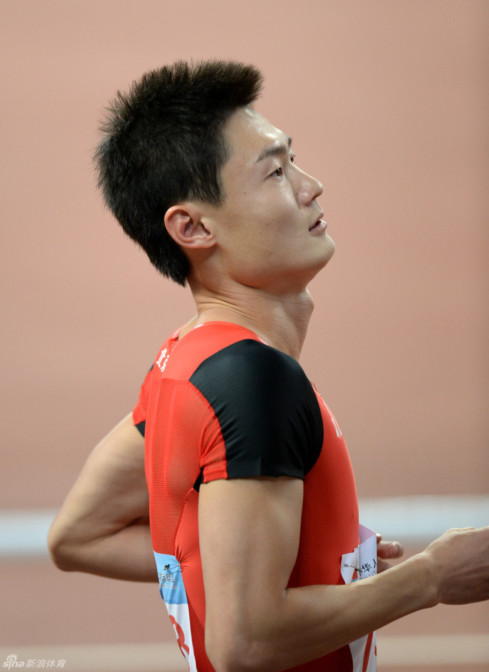 张培萌百米预赛晋级_高清图集_新浪网