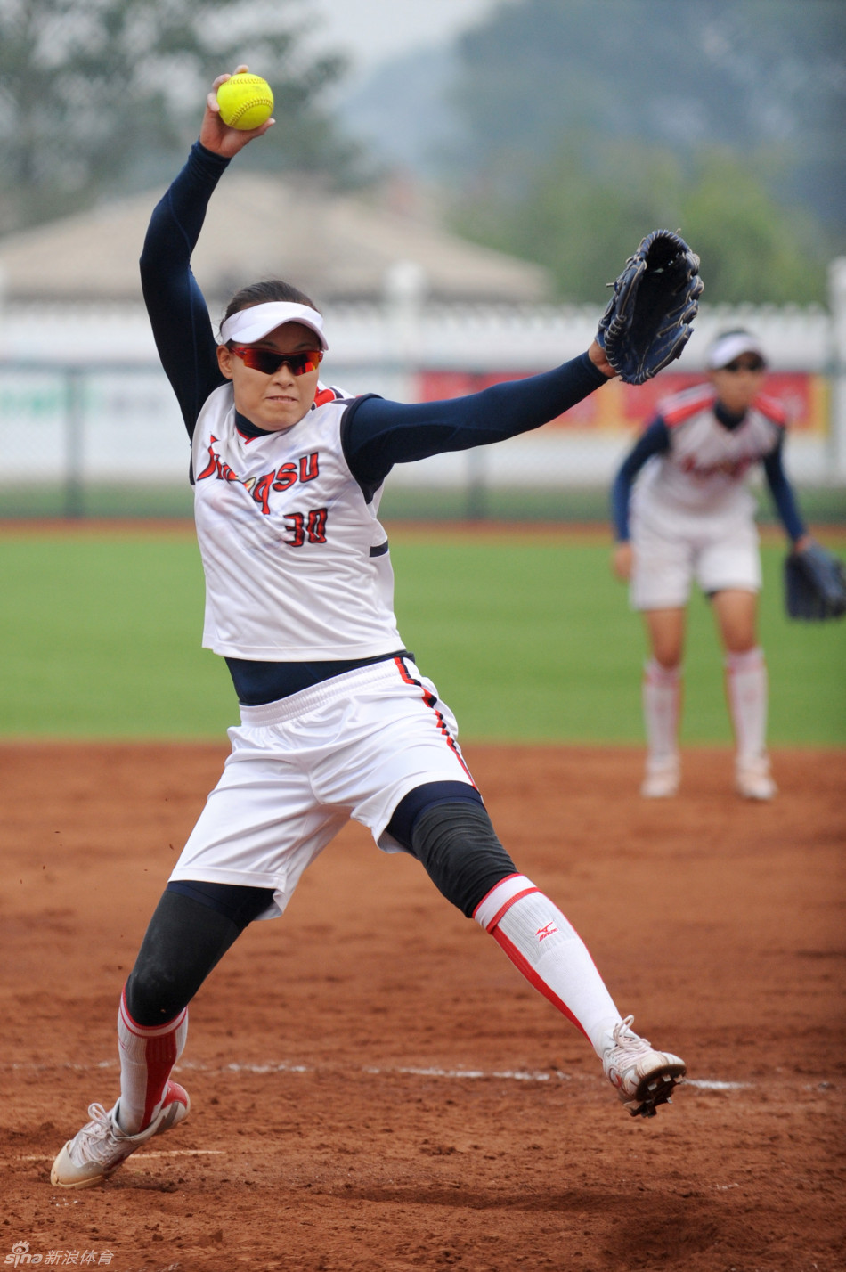 女子垒球江苏夺冠_高清图集_新浪网