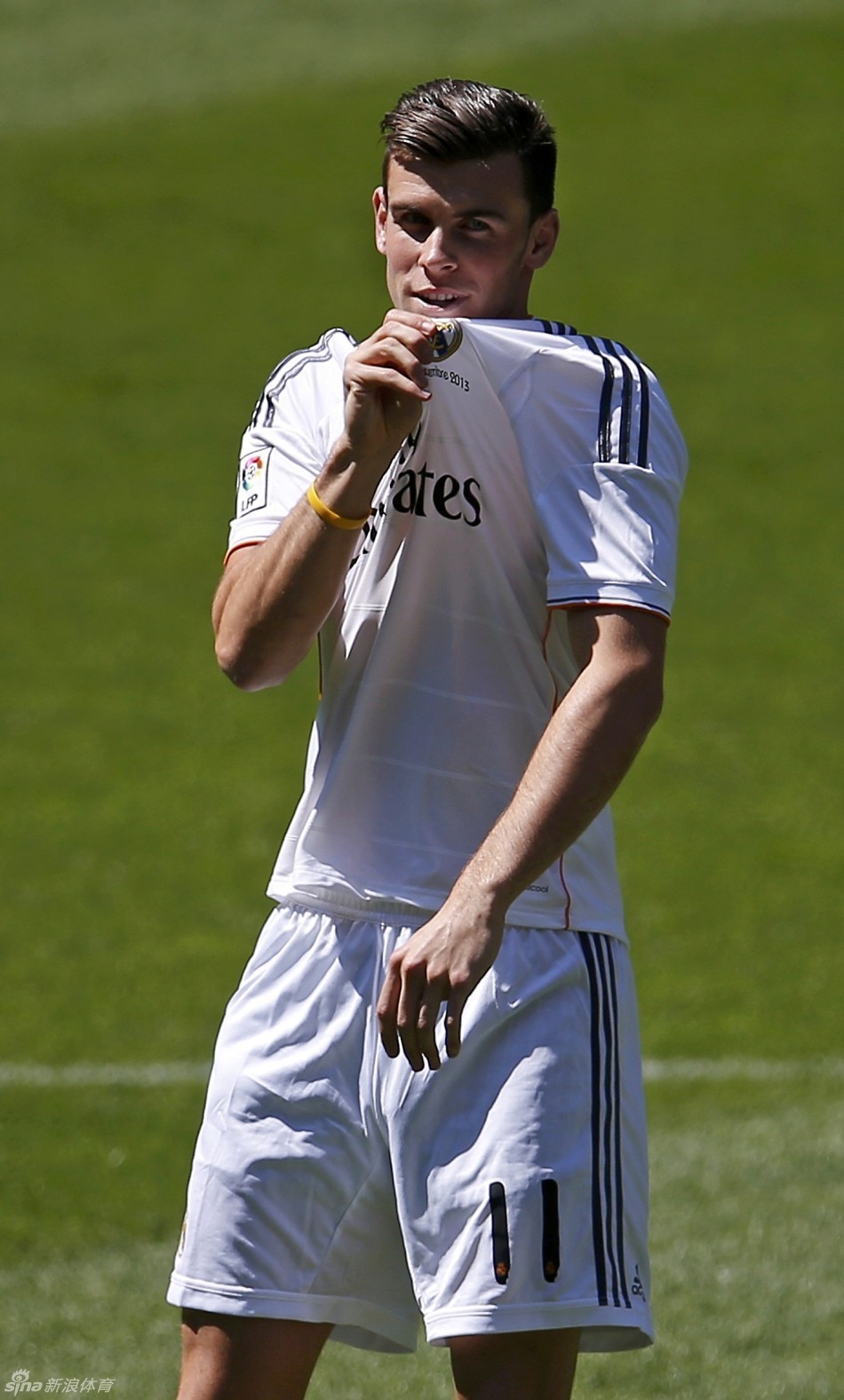 贝尔正式亮相伯纳乌_高清图集_新浪网