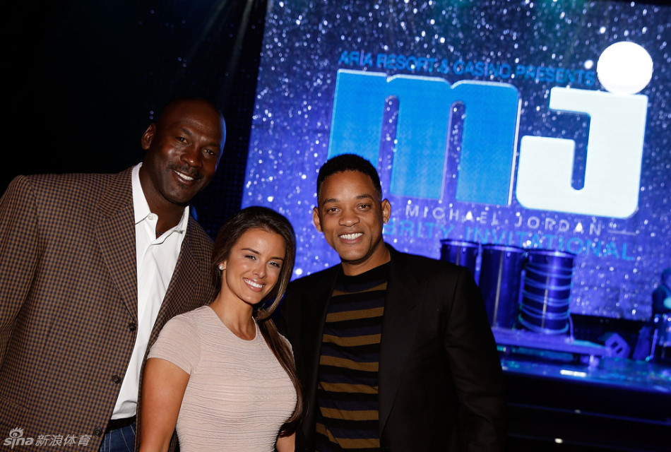 乔丹少妻美艳照_高清图集_新浪网