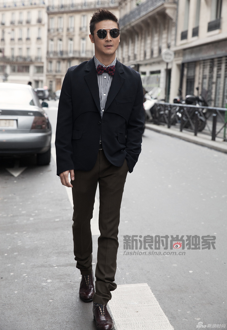 田亮巴黎街拍大片_高清图集_新浪网