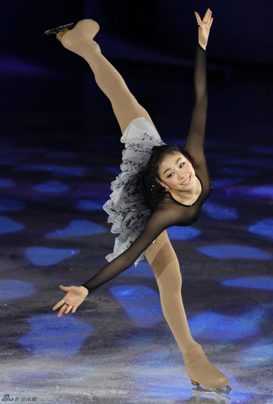 金妍儿运动生涯美图_高清图集_新浪网