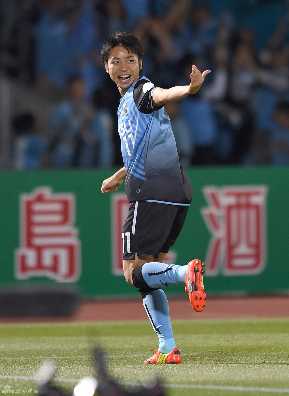 [亚冠]川崎前锋2-3首尔fc_高清图集_新浪网