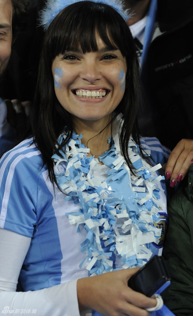 阿根廷女球迷_高清图集_新浪网