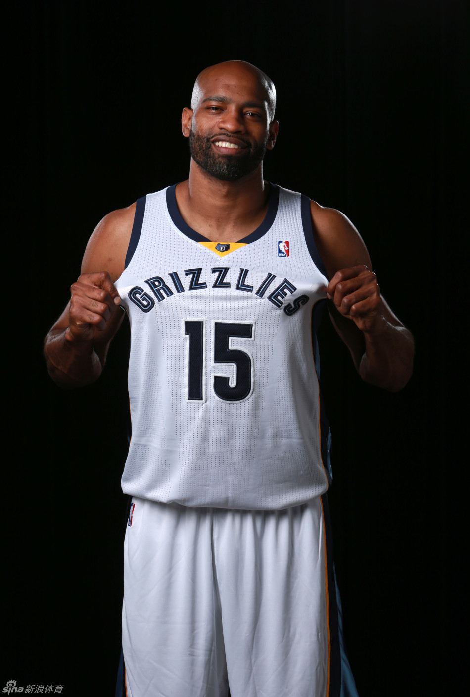 卡特拍摄灰熊写真_高清图集_新浪网