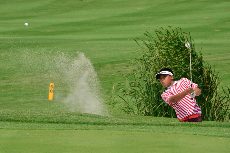 上海市青少年高尔夫球巡回赛第七站的比赛在棕榈滩海景高尔夫俱乐部