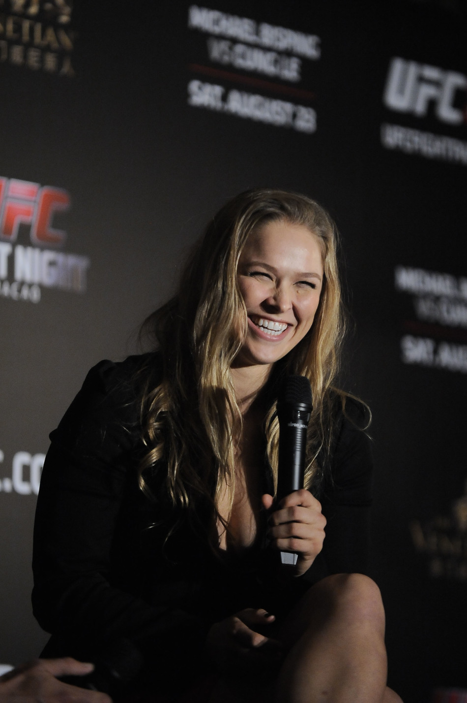 ufc澳门格斗之夜_高清图集_新浪网