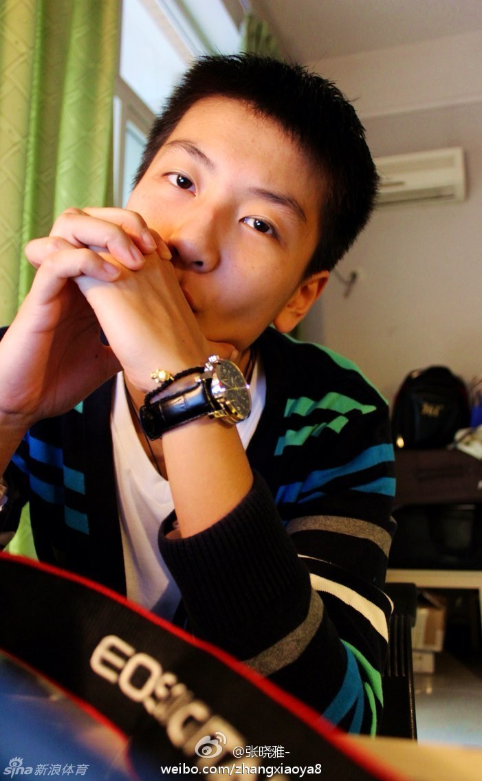 中国女排张晓雅帅气照_高清图集_新浪网