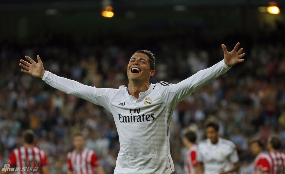 皇马4连胜后跻身四强950_582