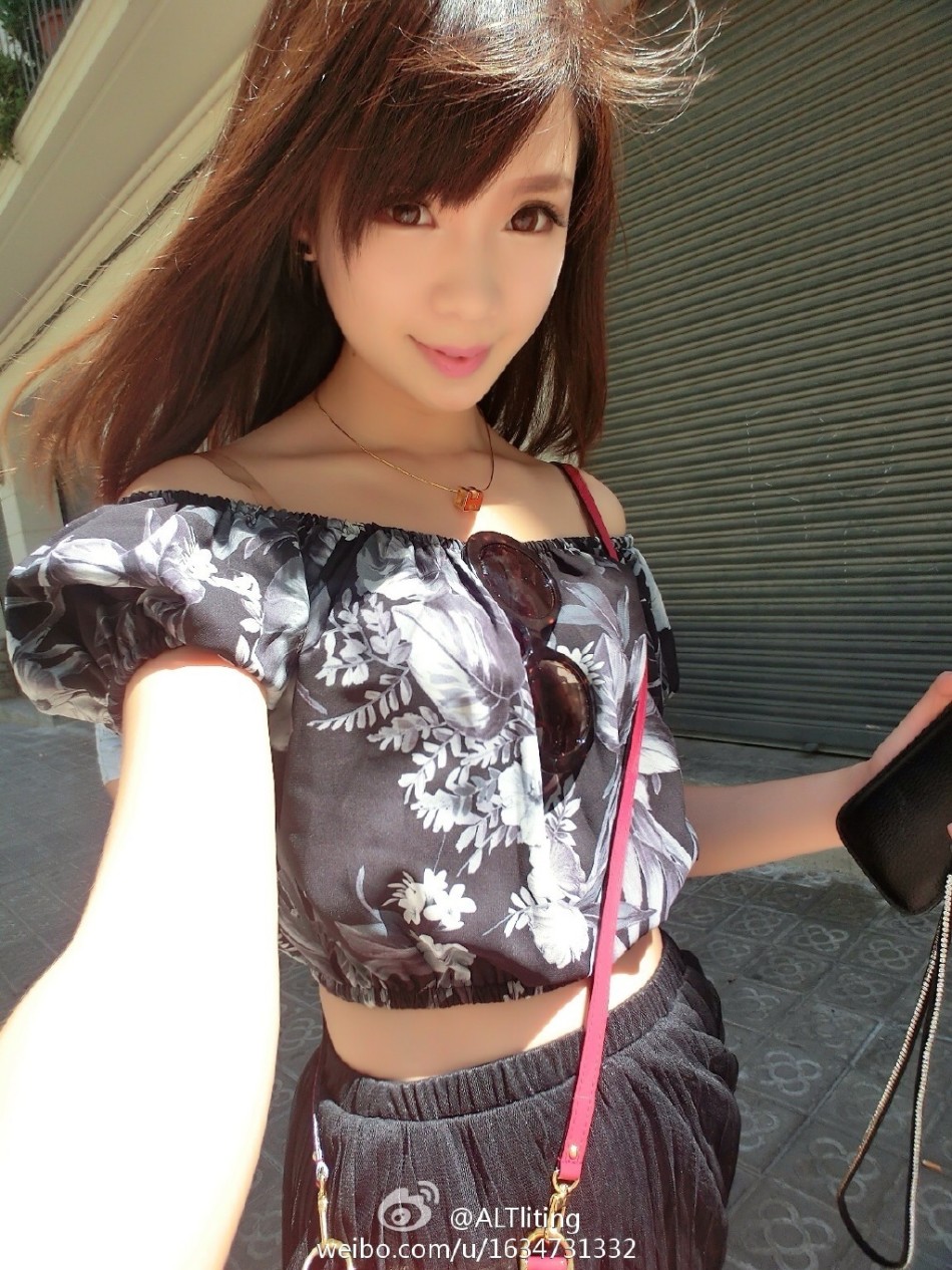 cba太太团top10之郭艾伦女友王俪婷