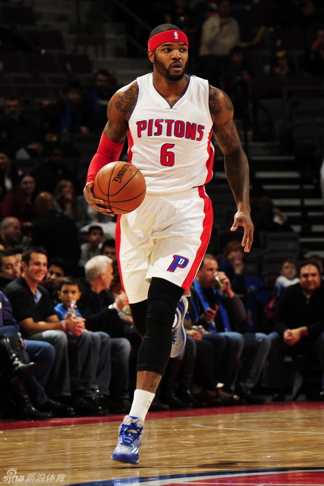 [常规赛]12月7日精彩赛况_高清图集_新浪网