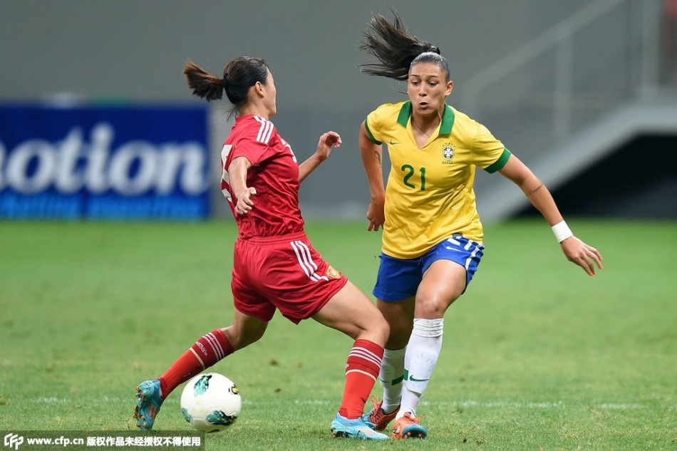 [邀请赛]女足1-4不敌巴西_高清图集_新浪网